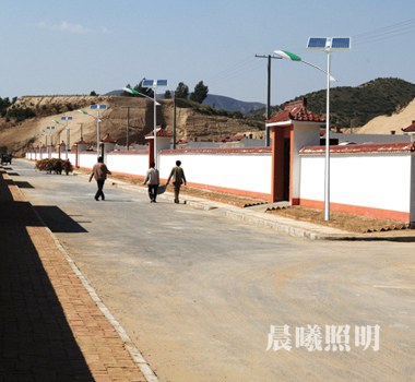 新農(nóng)村5米太陽能路燈
